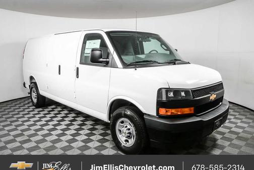 Summit White 2026 Chevrolet Express 2500 LT