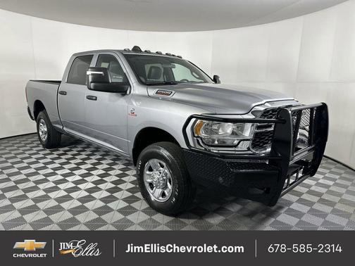 2024 RAM 2500 Tradesman Crew Cab 4x4 6'4' Box