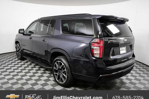 2022 Chevrolet Suburban RST