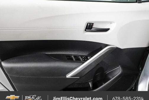 Sonic Silver 2022 Toyota Corolla Cross L