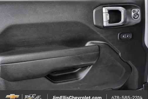Bright White Clearcoat 2023 Jeep Wrangler Sport S