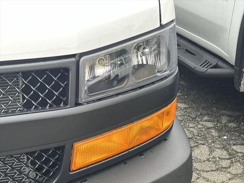 2025 Chevrolet Express 2500 RWD 2500 Extended Wheelbase WT