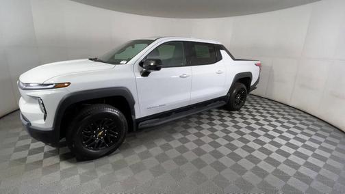 2025 Chevrolet Silverado EV LT