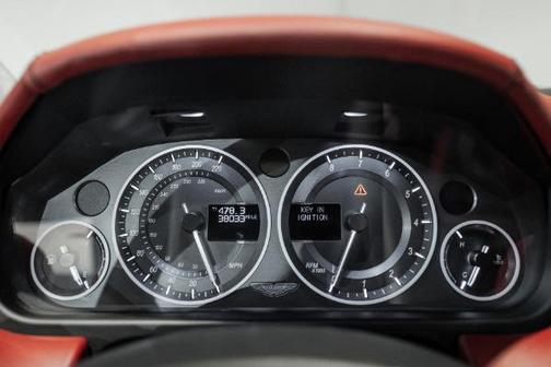 2011 Aston Martin V12 Vantage 