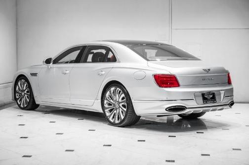Moon 2025 Bentley Flying Spur MULLINER