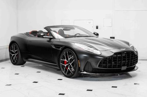 2025 Aston Martin DB12 Volante