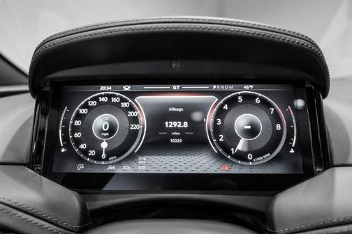 2025 Aston Martin DB12 Volante