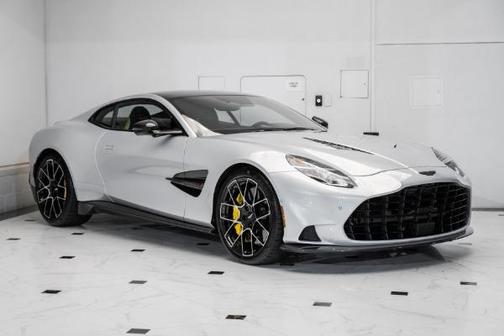2025 Aston Martin Vanquish Base