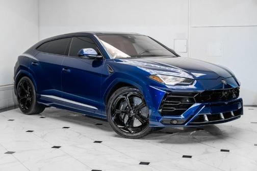 2020 Lamborghini Urus Base