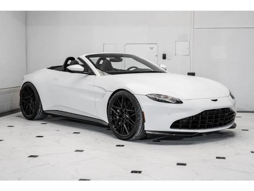 2023 Aston Martin Vantage 