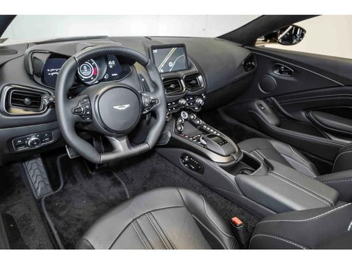 2023 Aston Martin Vantage 
