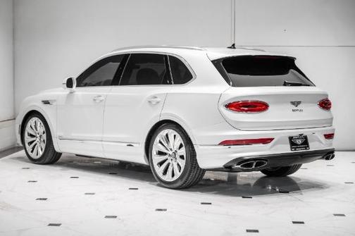 2023 Bentley Bentayga V8