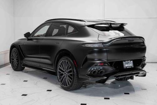 2023 Aston Martin DBX 707