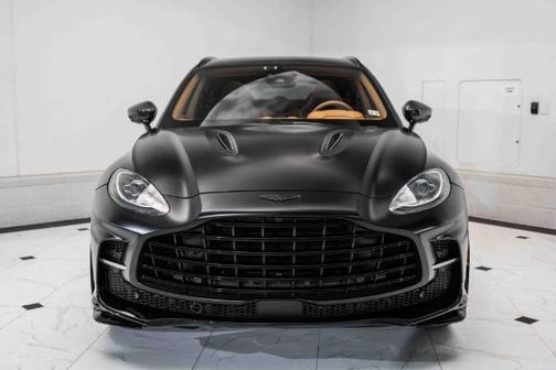 2023 Aston Martin DBX 707