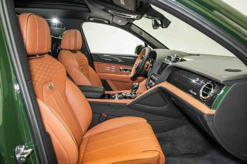 2024 Bentley Bentayga Azure