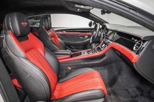 Moon 2021 Bentley Continental GT V8