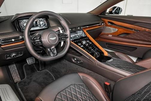 2025 Aston Martin DB12 Base