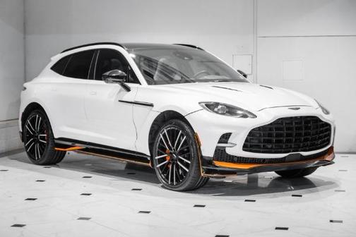 2023 Aston Martin DBX 707
