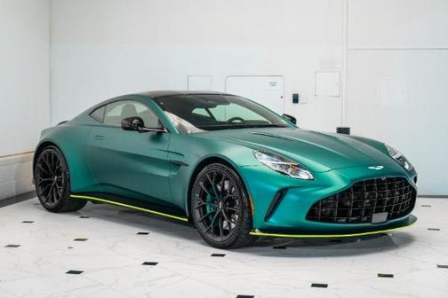 2025 Aston Martin Vantage Base