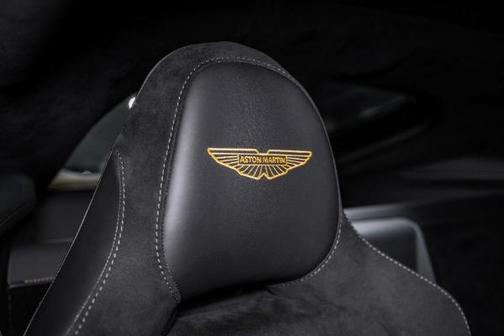 2025 Aston Martin Vantage Base