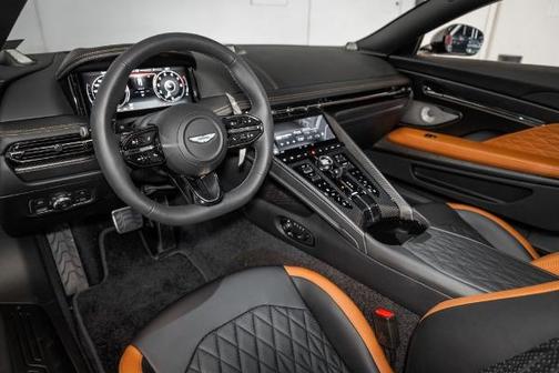 2025 Aston Martin DB12 Base