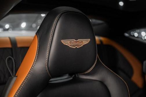 2025 Aston Martin DB12 Base