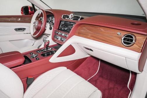 2025 Bentley Bentayga Atelier Edition