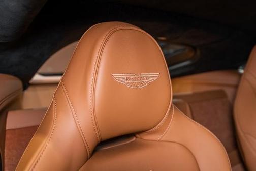 2026 Aston Martin Vantage Base