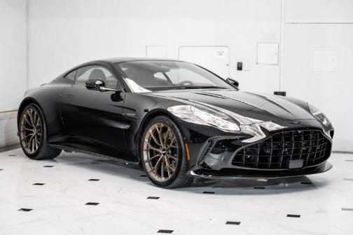2026 Aston Martin Vantage Base