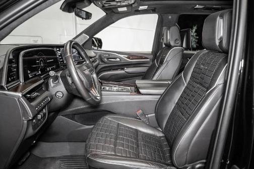 2023 Cadillac Escalade Sport Platinum