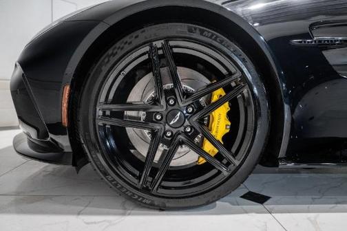 2026 Aston Martin Vantage Base