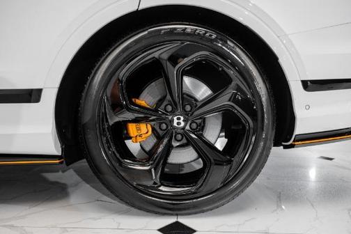 2025 Bentley Bentayga S Black Edition