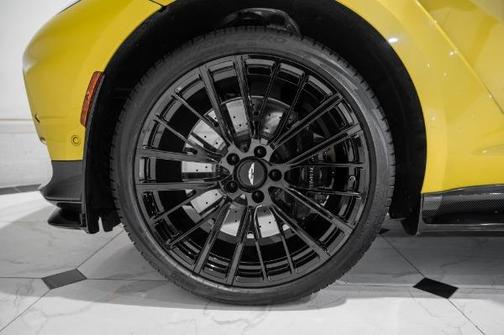 2025 Aston Martin DBX 707