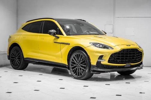 2025 Aston Martin DBX 707