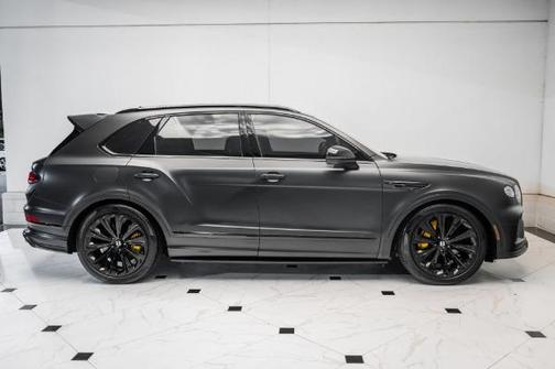 2024 Bentley Bentayga Azure