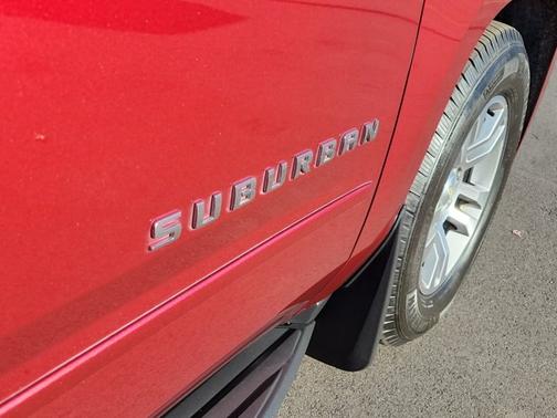 2018 Chevrolet Suburban LT