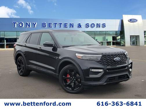 2022 Ford Explorer ST