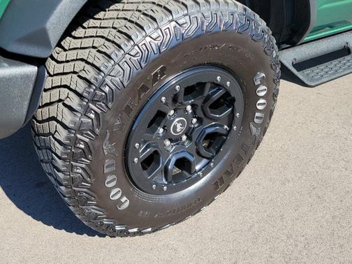 2024 Ford Bronco WILDTRAK