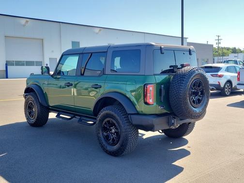 2024 Ford Bronco WILDTRAK
