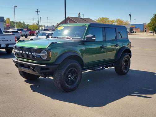 2024 Ford Bronco WILDTRAK