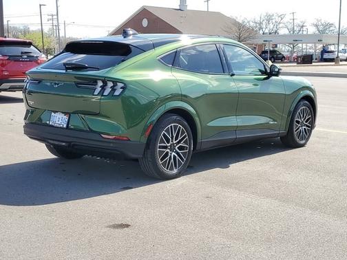 ERUPTION GREEN METALLIC 2025 Ford Mustang Mach-E PREMIUM