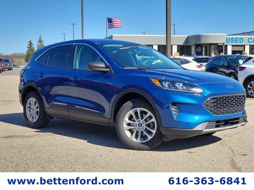 2022 Ford Escape SE
