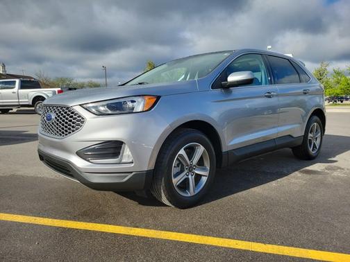 ICONIC SILVER 2024 Ford Edge SEL/ MOONROOF/ TOW PKG/ POWER LIFTGATE/ COLD WEATH