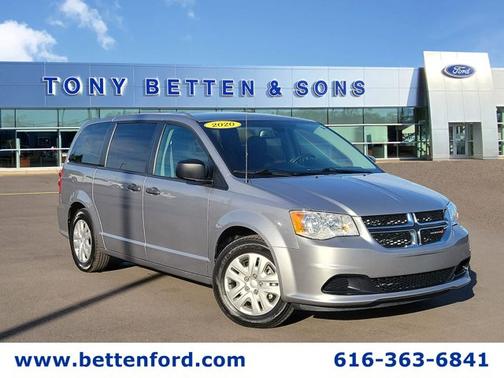 2020 Dodge Grand Caravan SE
