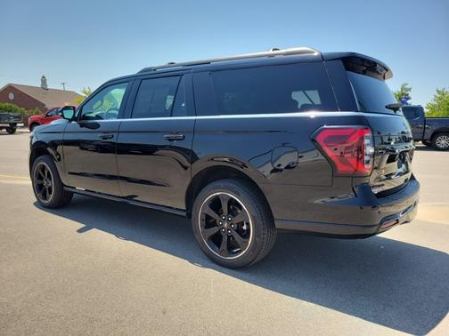 AGATE BLACK METALLIC 2023 Ford Expedition LIMITED