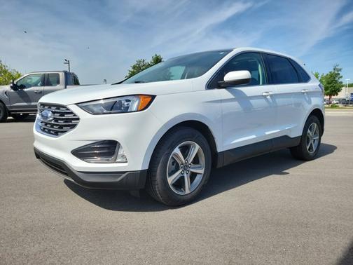 OXFORD WHITE 2022 Ford Edge SEL/ MOONROOF/ TOW PKG/ COLD WEATHER PKG/