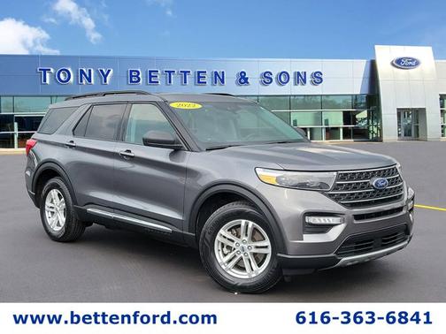 2022 Ford Explorer XLT