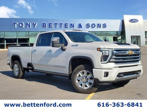 Pearl 2024 Chevrolet Silverado 2500 HIGH COUNTRY