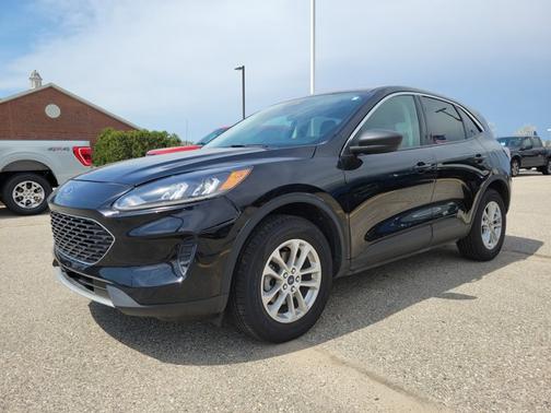 AGATE BLACK METALLIC 2022 Ford Escape SE