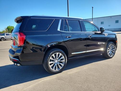 Onyx Black 2021 GMC Yukon DENALI